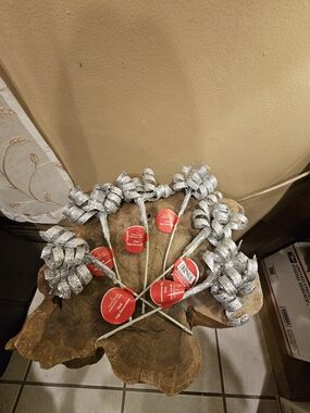 Ashland Noel Silver Glitter Coil Picks
